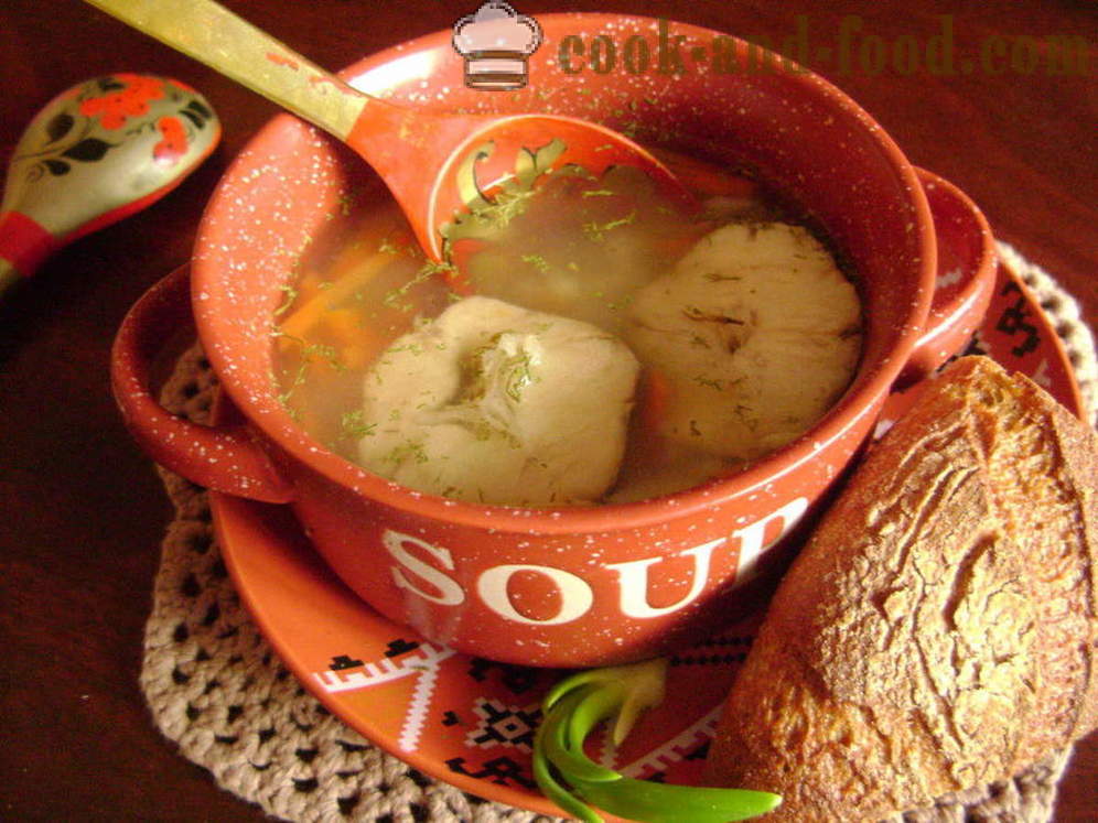 Sopa de pescado de cuaresma de merluza con arroz - cómo cocinar sopa de pescado con Heck, un paso a paso de la receta fotos