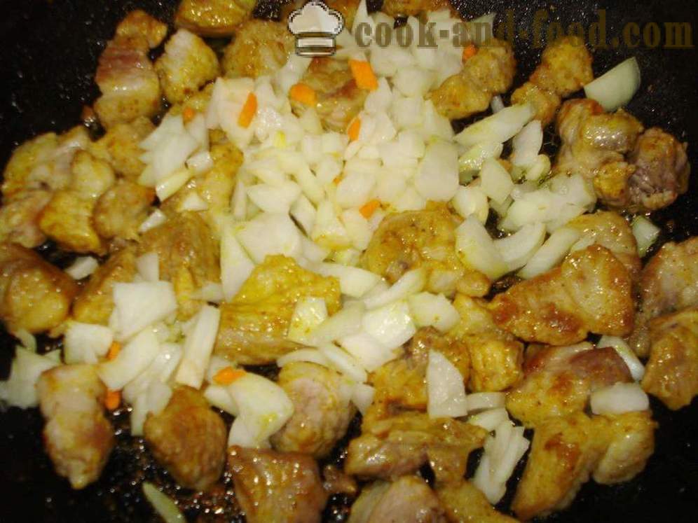 Pilaf en una sartén con carne de cerdo - cómo cocinar risotto con carne de cerdo en una sartén, un paso a paso de la receta fotos