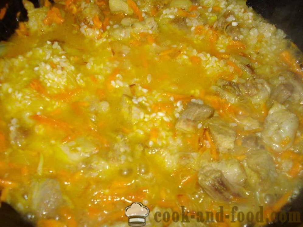 Pilaf en una sartén con carne de cerdo - cómo cocinar risotto con carne de cerdo en una sartén, un paso a paso de la receta fotos