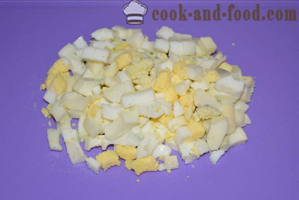 Ensalada simple de col roja con mayonesa - cómo preparar una ensalada de col roja, un paso a paso de la receta fotos