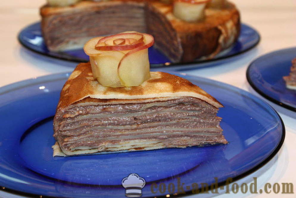 Torta de panqueque con queso crema y manzana rosas - cómo hacer una torta de panqueque con la cuajada, un paso a paso de la receta fotos