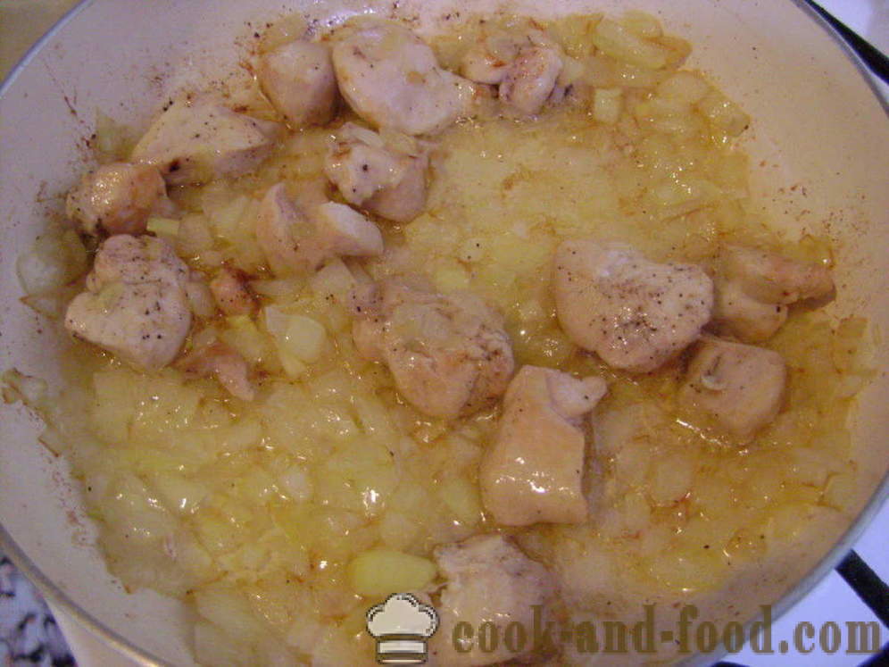 Pilaf con el pollo en una sartén - cómo cocinar risotto con pollo, un paso a paso de la receta fotos