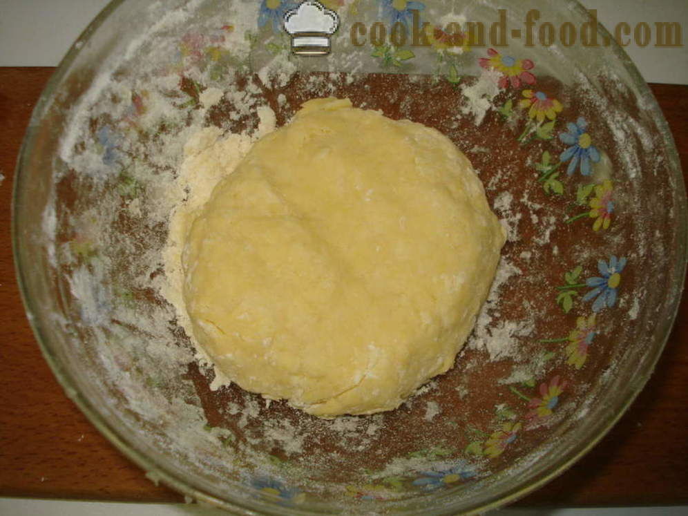 Pastel de calabaza abierta con frutos secos y miel - cómo cocinar el pastel de calabaza en el horno, con un paso a paso las fotos de la receta
