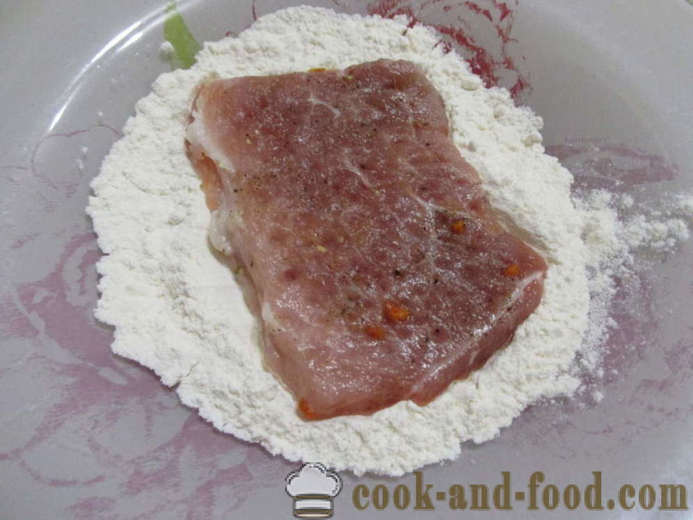 Chuletas de cerdo jugosas en el horno con la mezcla de queso - cómo cocinar chuletas de cerdo en el horno, con un paso a paso de la receta fotos