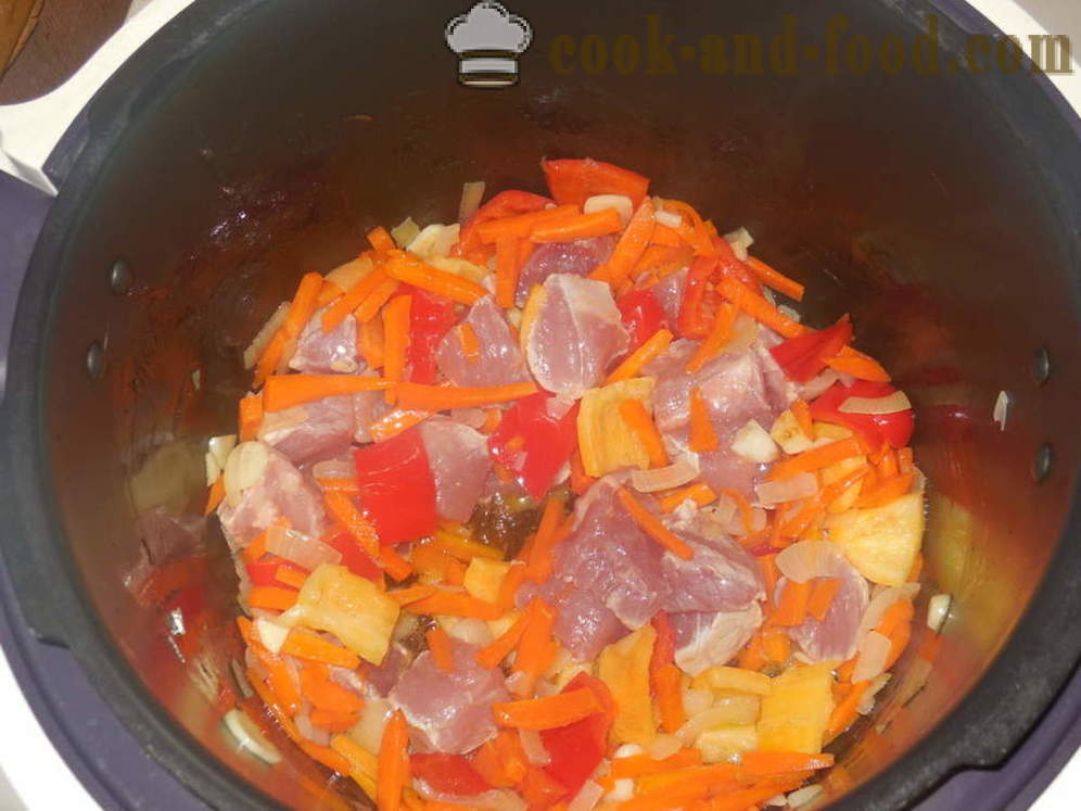 Papa al horno con carne y verduras - cómo cocinar un guiso de patatas con la carne en multivarka, paso a paso las fotos de la receta