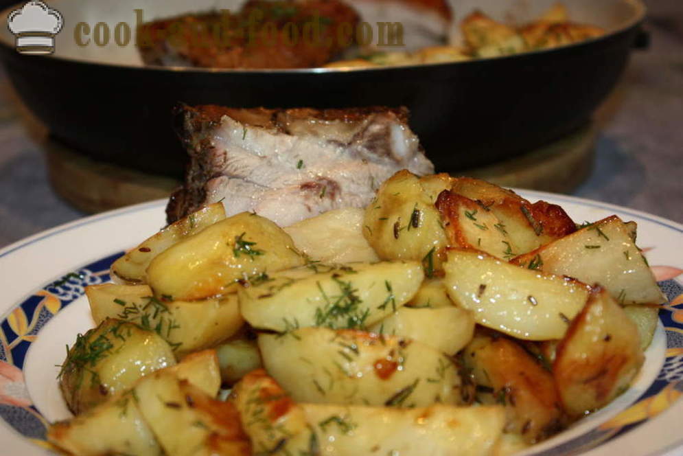 Tocino, cocido en el horno con patatas - Cómo cocer al horno deliciosa pechuga en el horno, con un paso a paso las fotos de la receta
