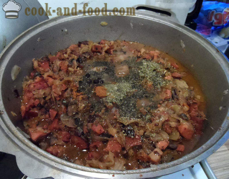 Bigus con col, carne y setas - cómo cocinar correctamente Bigus, un paso a paso de la receta fotos