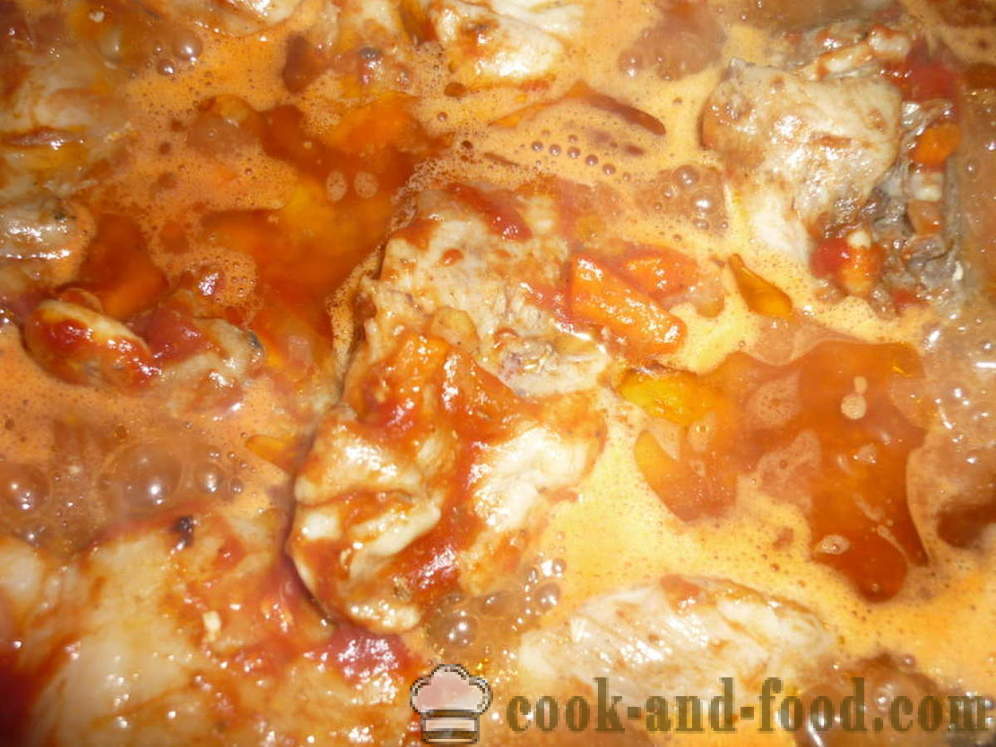 Estofado de pollo en salsa de tomate - deliciosa tanto para cocinar estofado de pollo, un paso a paso de la receta fotos