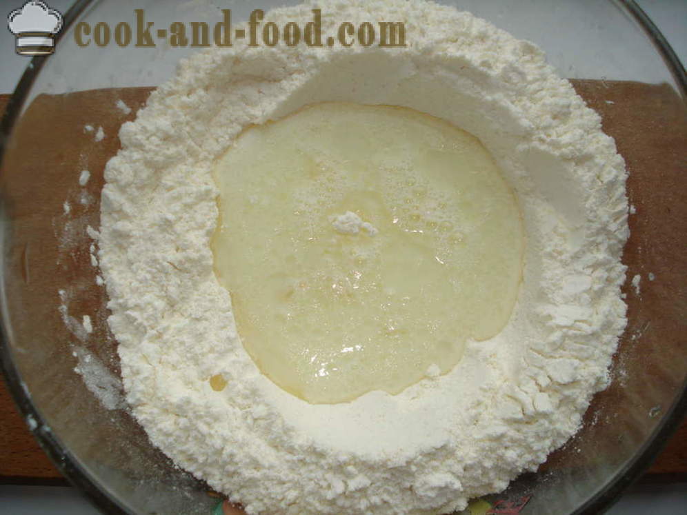 Tarta de queso con masa en el horno - la forma de cocinar el pastel de queso con queso cottage, un paso a paso de la receta fotos