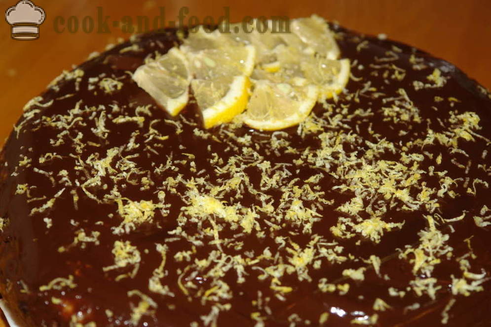 Un delicioso bizcocho de chocolate con crema agria - cómo hacer un pastel de chocolate, un paso a paso de la receta fotos