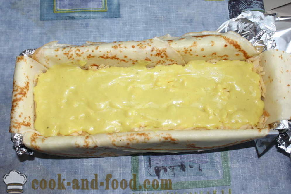 Pastel de panqueque con champiñones, queso y verduras en el horno - paso a paso cómo cocinar una receta de pastel de panqueque con foto
