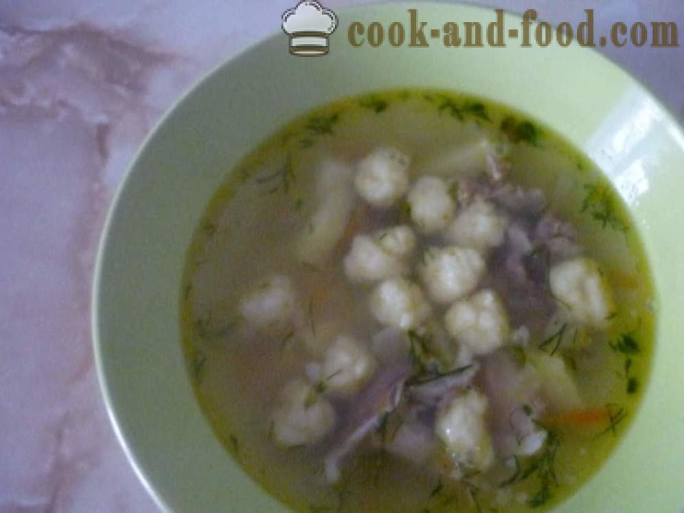 Deliciosa sopa con albóndigas en caldo - paso a paso, cómo cocinar sopa con bolas de masa, receta con foto