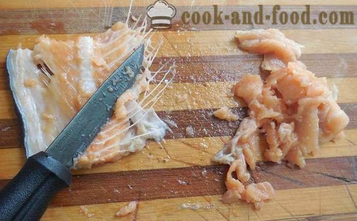 Cómo conservar en vinagre crestas de pescados rojos con un humo líquido - un delicioso crestas receta de salmón con sal, con fotos