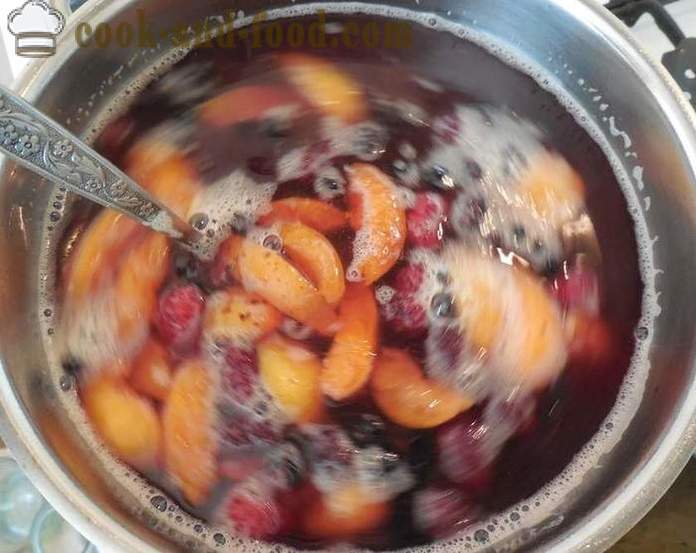 Jalea de frutas bayas de grosella, moras, albaricoques y almidón - cómo cocinar bayas de gelatina y almidón, con un paso a paso las fotos de la receta