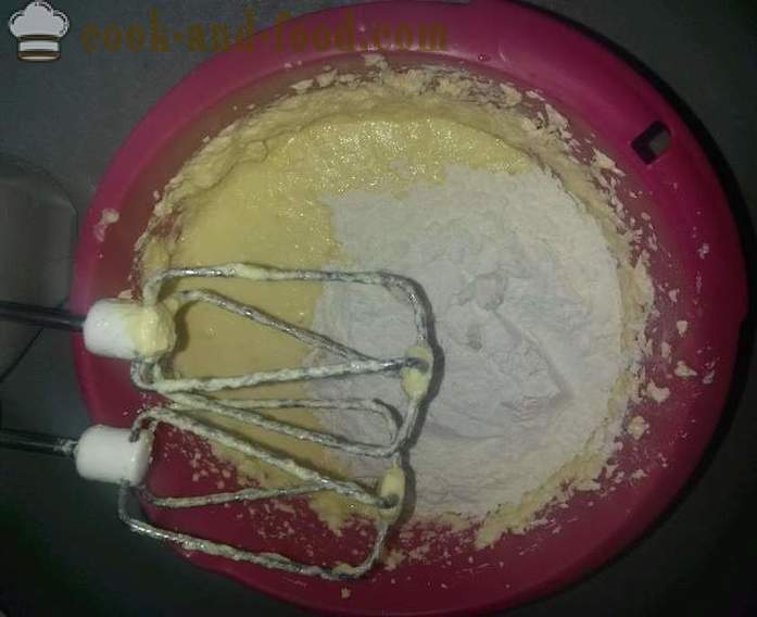 Receta casera para una torta simple en moldes de silicona - cómo hacer pasteles deliciosos sencilla, paso a paso la receta de la torta con foto