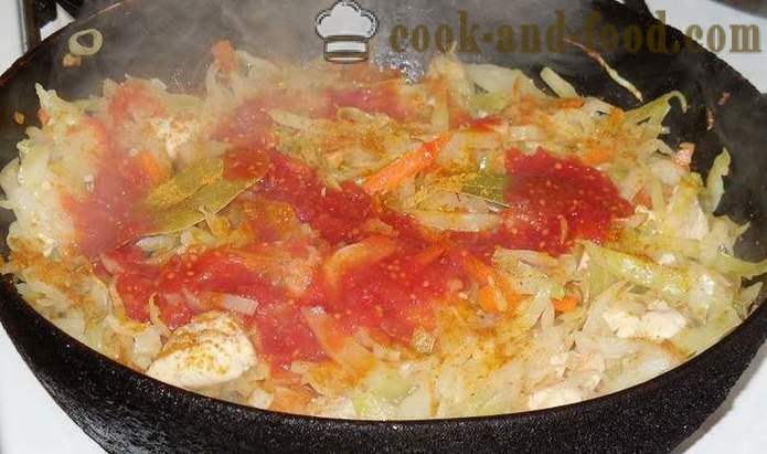 La col cocida con pollo, verduras y curry de - Cómo cocinar estofado de col con carne de pollo - un paso a paso de la receta fotos