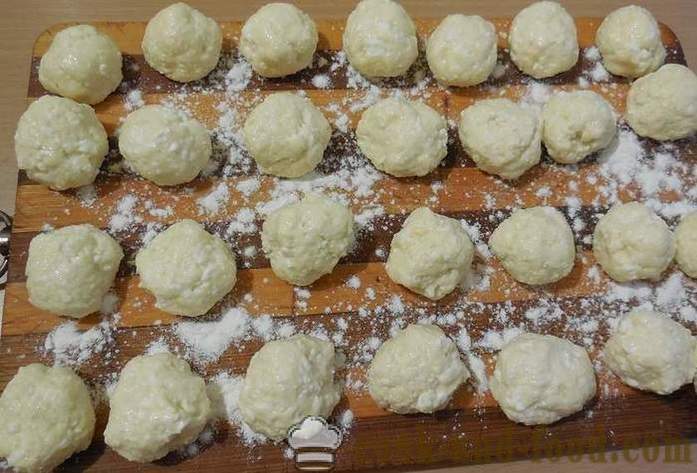 Albóndigas perezosos de queso cottage en multivarka - receta con fotos - paso a paso, cómo hacer bolas de masa hervida al vapor perezosos
