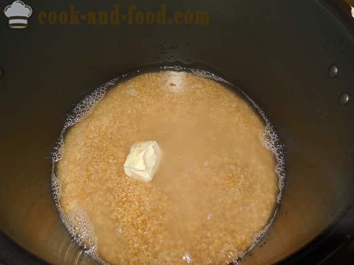 Gachas de trigo suelta en el agua en multivarka - cómo preparar gachas de trigo en el agua - la receta con una foto