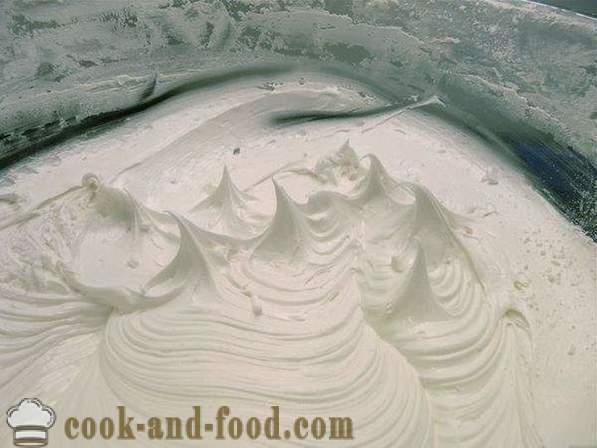 Crudo blanco y esmalte de color - una receta de cómo preparar el glaseado de azúcar en polvo y proteínas