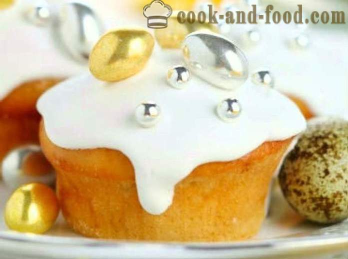 La proteína limón guinda para el pastel de azúcar en polvo - receta de glaseado sin cocinar