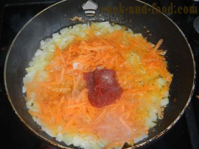 Delicioso relleno de carne picada, arroz y salsa de tomate - cómo cocinar los rollos de repollo en multivarka, paso a paso la receta con fotos.