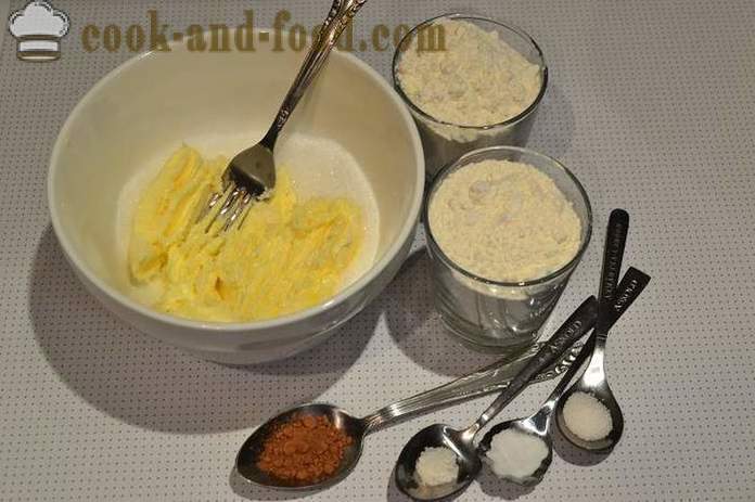 Alegre bicolor figura bebé galletas de mantequilla - a cocinar galletas en un horno de microondas, un paso a paso la receta con fotos.