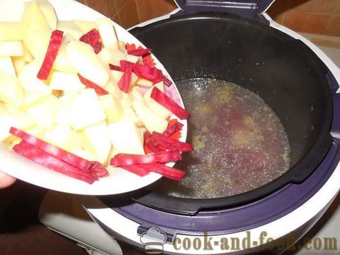 Sopa verde con acedera en multivarka cómo cocinar sopa verde en multivarka, paso a paso la receta con fotos.