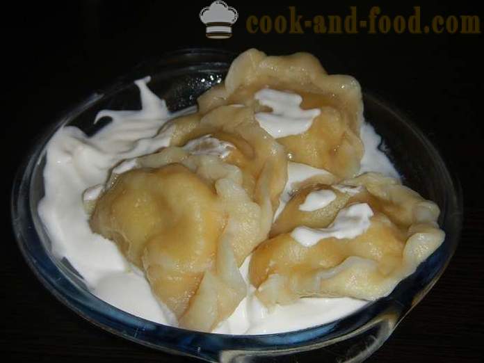 Albóndigas deliciosas con patatas y crema agria. Cómo cocinar las albóndigas con patatas - paso a paso la receta con fotos.