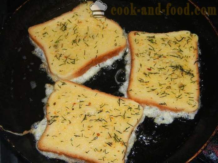 Tostadas de pan blanco con un huevo: dulce, sal y ajo. Cómo hacer deliciosos trocitos de pan en una sartén - un paso a paso la receta con fotos.